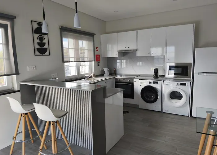 Cantinho Do Alto * Porto Judeu