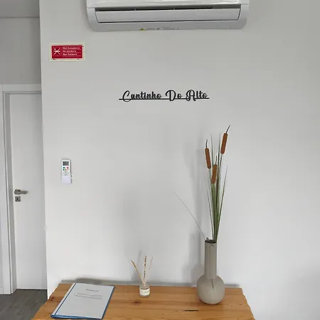 Cantinho Do Alto Feriehus *